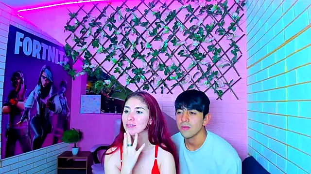 Snapshot of mildre303av chatting on December 15, 2025, 12:16 am mildre303av online show from December 15, 2025, 12:16 am