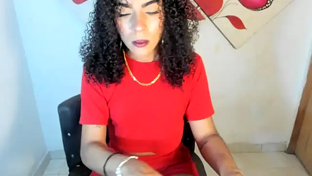 naomiwildburn online show from June 25, 2026, 8:14 pm