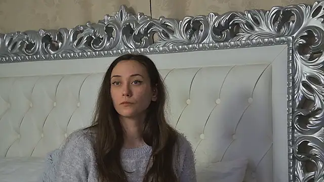 Snapshot of AliceMunro chatting on February 24, 2026, 9:04 pm AliceMunro online show from February 24, 2026, 9:04 pm