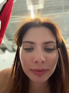 Snapshot of Accole chatting on January 6, 2026, 8:18 am Accole online show from January 6, 2026, 8:18 am