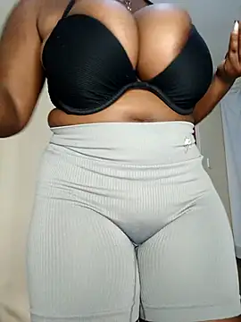 Snapshot of suckmyboobs12_ chatting on September 9, 2025, 7:07 am suckmyboobs12 online show from September 9, 2025, 7:07 am