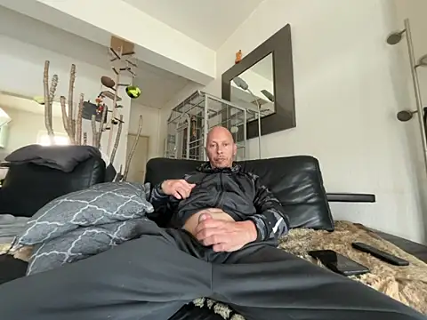 Snapshot of Germankink chatting on May 11, 2026, 11:00 am Germankink online show from May 11, 2026, 11:00 am