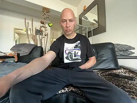 Snapshot of Germankink chatting on April 28, 2026, 10:19 am Germankink online show from April 28, 2026, 10:19 am