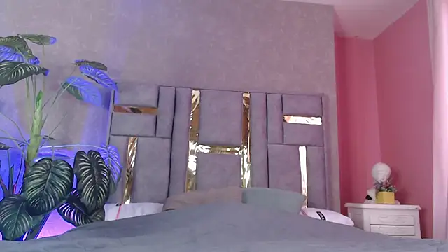 JuliaRose ks online show from November 13, 2025, 12:31 pm