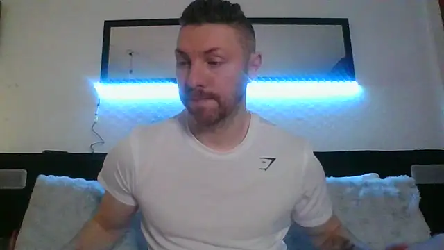 Snapshot of Fit4fun24 chatting on February 9, 2026, 2:48 pm Fit4fun24 online show from February 9, 2026, 2:48 pm