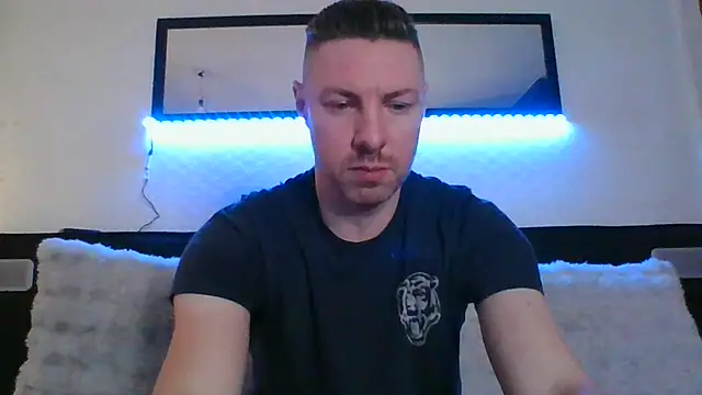 Snapshot of Fit4fun24 chatting on January 7, 2026, 10:48 pm Fit4fun24 online show from January 7, 2026, 10:48 pm