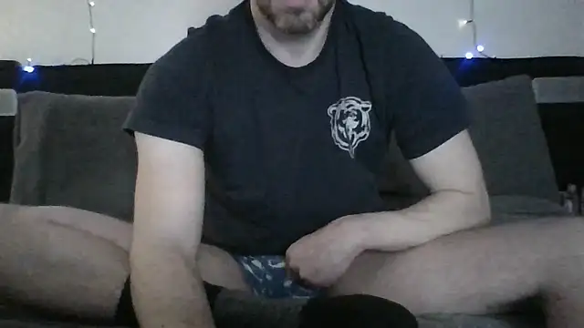 Snapshot of Fit4fun24 chatting on February 13, 2025, 11:47 pm Fit4fun24 online show from February 13, 2025, 11:47 pm