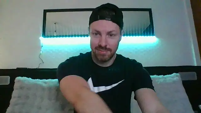 Snapshot of Fit4fun24 chatting on January 5, 2026, 10:24 pm Fit4fun24 online show from January 5, 2026, 10:24 pm