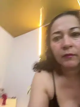 Snapshot of luisa_curli chatting on July 19, 2026, 9:11 pm luisa curli online show from July 19, 2026, 9:11 pm