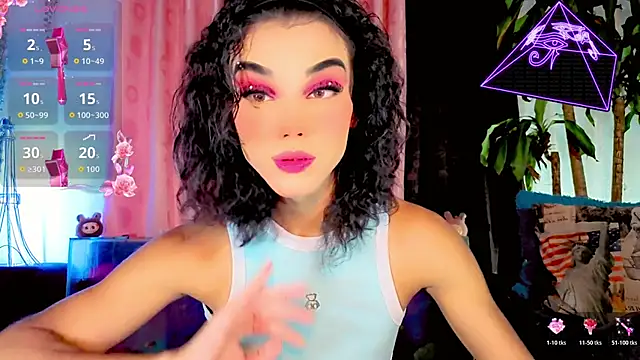 Snapshot of the-horus-girl chatting on May 5, 2026, 12:13 am the-horus-girl online show from May 5, 2026, 12:13 am