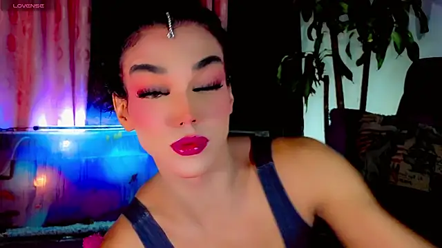 Snapshot of the-horus-girl chatting on May 3, 2026, 12:49 am the-horus-girl online show from May 3, 2026, 12:49 am