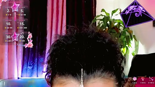 Snapshot of the-horus-girl chatting on April 29, 2026, 8:37 pm the-horus-girl online show from April 29, 2026, 8:37 pm