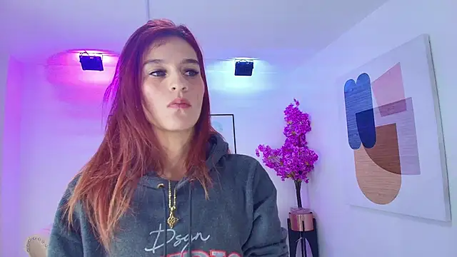 Snapshot of Tamara_slimx chatting on March 20, 2026, 3:51 am Tamara slimx online show from March 20, 2026, 3:51 am