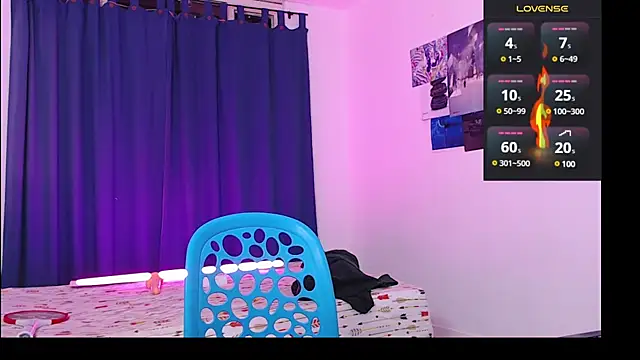 Snapshot of Sanit_Di chatting on February 15, 2025, 1:49 pm Sanit Di online show from February 15, 2025, 1:49 pm