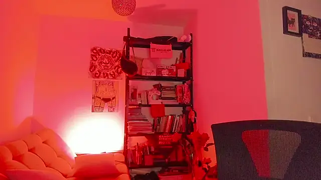 Snapshot of sol__angel chatting on March 23, 2025, 7:31 am sol angel online show from March 23, 2025, 7:31 am