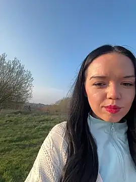 Snapshot of Vanesskaa chatting on March 21, 2026, 5:06 pm Vanesskaa online show from March 21, 2026, 5:06 pm