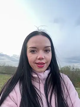 Snapshot of Vanesskaa chatting on April 2, 2026, 5:52 pm Vanesskaa online show from April 2, 2026, 5:52 pm