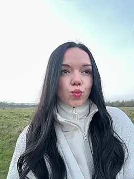 Snapshot of Vanesskaa chatting on March 20, 2026, 5:36 pm Vanesskaa online show from March 20, 2026, 5:36 pm