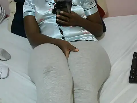 Snapshot of winnie254 chatting on November 11, 2025, 9:31 pm winnie254 online show from November 11, 2025, 9:31 pm