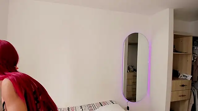 rose scottt online show from October 10, 2025, 4:08 pm