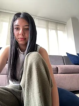 Snapshot of Liissa_cute_ chatting on July 13, 2026, 4:39 pm Liissa cute online show from July 13, 2026, 4:39 pm