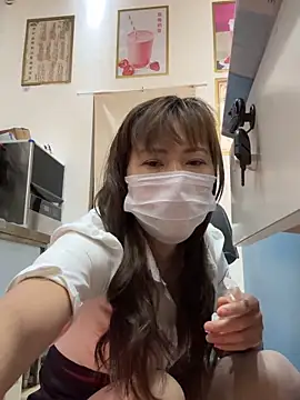 andii-1 online show from February 5, 2026, 1:56 am