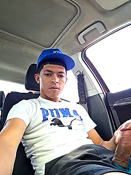 Snapshot of Yoko0381 chatting on October 1, 2025, 7:40 pm Yoko0381 online show from October 1, 2025, 7:40 pm