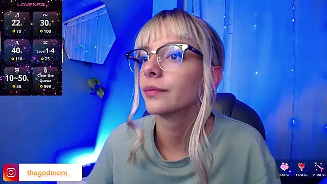 Snapshot of peyton_golden1 chatting on November 8, 2025, 3:21 am peyton golden1 online show from November 8, 2025, 3:21 am