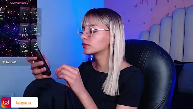 Snapshot of peyton_golden1 chatting on October 14, 2025, 3:51 am peyton golden1 online show from October 14, 2025, 3:51 am