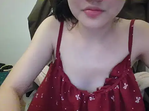 Snapshot of Yin-girl chatting on September 15, 2025, 5:57 pm Yin-girl online show from September 15, 2025, 5:57 pm