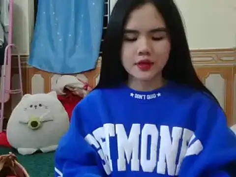 Snapshot of Yin-girl chatting on January 9, 2025, 11:36 am Yin-girl online show from January 9, 2025, 11:36 am