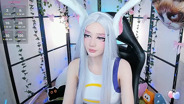 LilithLin online show from November 25, 2025, 11:37 pm