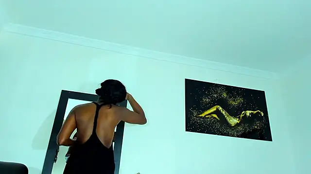 KimberlyBanks2 online show from February 24, 2026, 10:05 am