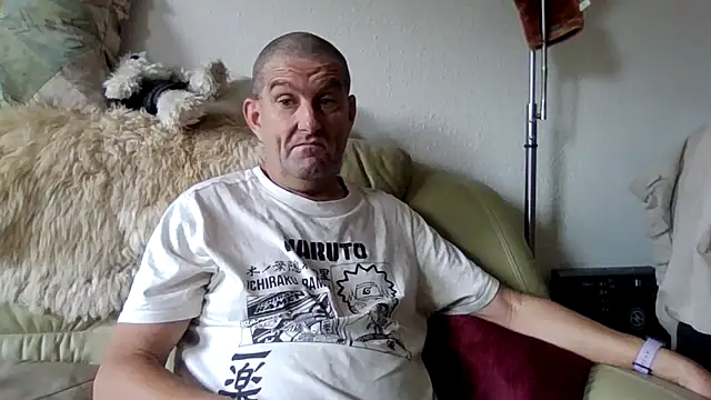 Lutzi1 online show from October 15, 2025, 12:35 pm