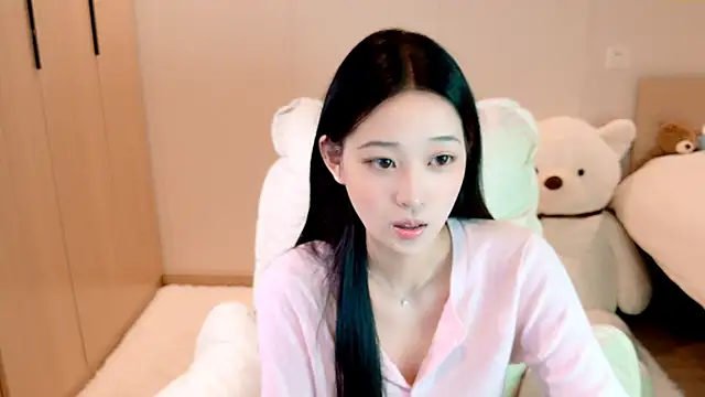 Snapshot of Xueb_J chatting on January 21, 2025, 8:52 am Xueb J online show from January 21, 2025, 8:52 am