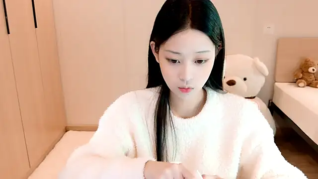 Snapshot of Xueb_J chatting on December 15, 2024, 7:24 am Xueb J online show from December 15, 2024, 7:24 am