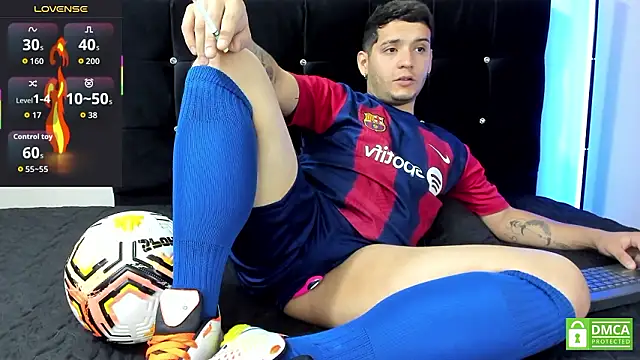 Snapshot of Noha_white chatting on January 14, 2026, 10:35 pm Noha white online show from January 14, 2026, 10:35 pm