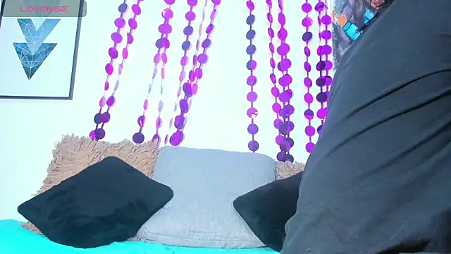 Briyit Doll online show from October 16, 2025, 8:17 pm