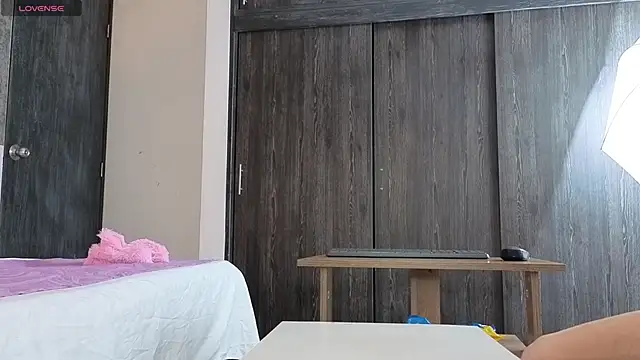 samarha xue online show from April 17, 2026, 11:02 am