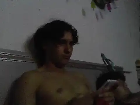 Snapshot of pedrodavid_ chatting on March 22, 2025, 3:30 am pedrodavid  online show from March 22, 2025, 3:30 am