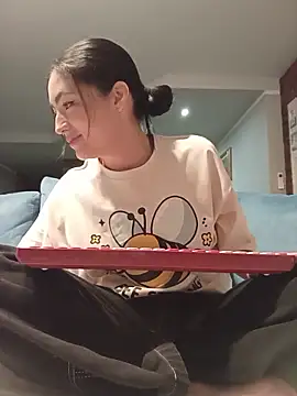 ThailyCherry online show from February 24, 2026, 7:15 pm