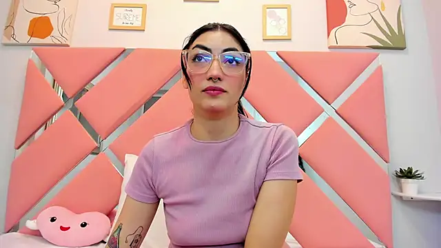 ThailyCherry online show from March 20, 2025, 7:46 pm