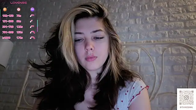 Snapshot of Vanessa_Walters chatting on February 27, 2026, 3:07 am Vanessa Walters online show from February 27, 2026, 3:07 am