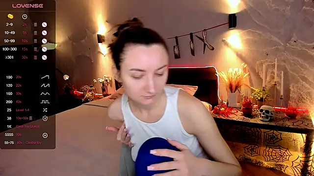 Snapshot of annacooleman chatting on October 23, 2025, 2:21 am annacooleman online show from October 23, 2025, 2:21 am