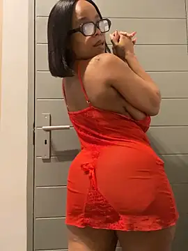 Snapshot of Saggy_areola95 chatting on May 21, 2026, 10:01 am Saggy areola95 online show from May 21, 2026, 10:01 am