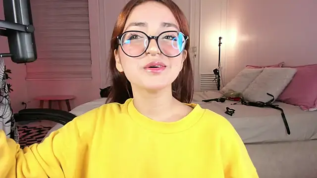 Snapshot of SweetJennaa chatting on March 1, 2025, 6:13 am SweetJennaa online show from March 1, 2025, 6:13 am