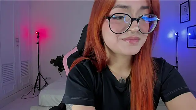 Snapshot of SweetJennaa chatting on January 19, 2025, 11:00 pm SweetJennaa online show from January 19, 2025, 11:00 pm