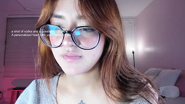 Snapshot of SweetJennaa chatting on February 25, 2025, 8:58 am SweetJennaa online show from February 25, 2025, 8:58 am