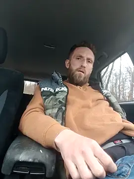 otterlover123 online show from March 22, 2025, 3:42 pm