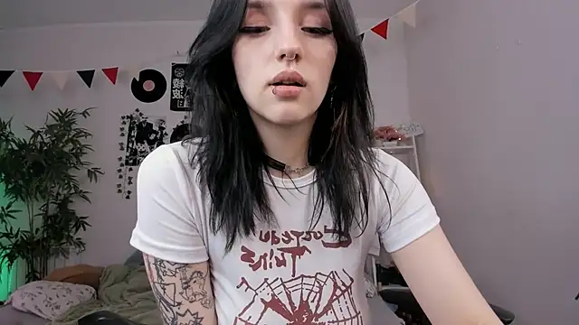 Viv Player online show from February 8, 2025, 7:37 am